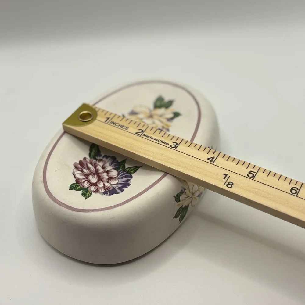 Floral ceramic vanity bathroom set soap dish grandmacore cottagecore 1980s decor